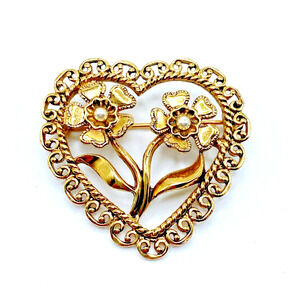 Vintage Avon Gold Tone Faux Pearl Filigree Heart Flower Brooch Romantic Feminine